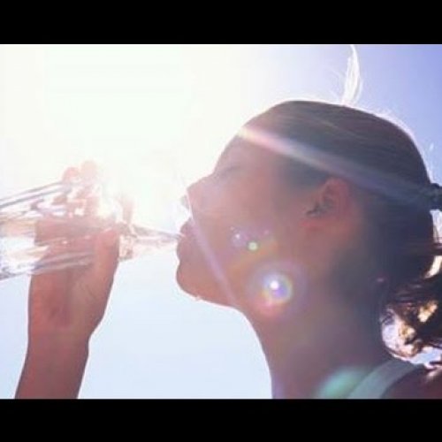 Сколько воды пить в жару